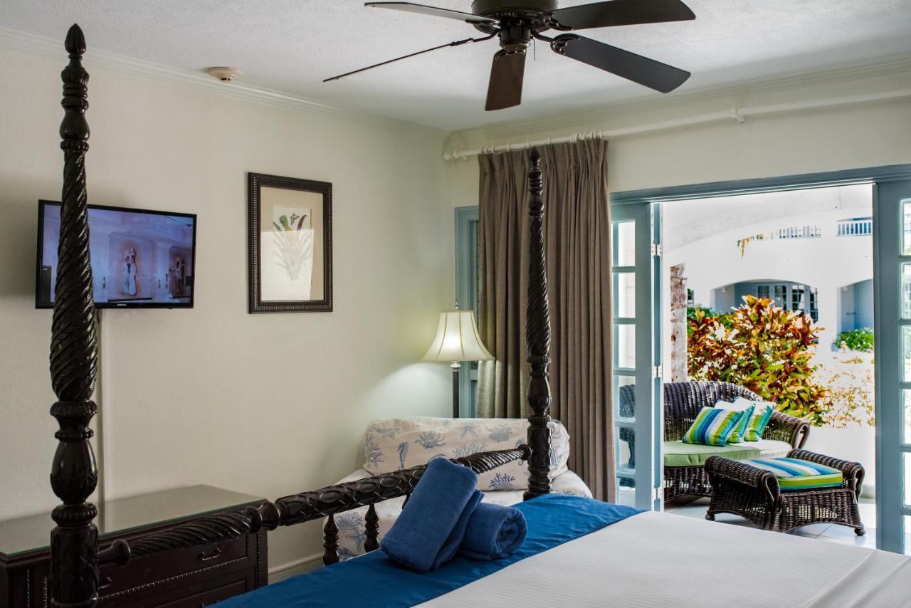 Savannah Beach Club Hotel Bridgetown Bagian luar foto